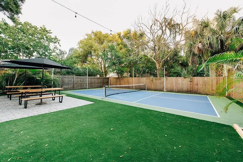 Pickleball And Pups For Families Near Riverwalk Villa Tampa United States